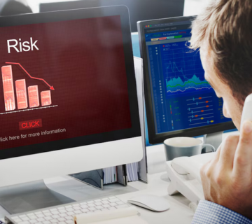 Analisi delle vulnerabilità informatiche tramite Vulnerability Assessment per la protezione dei sistemi aziendali Analisi delle vulnerabilità informatiche tramite Vulnerability Assessment per la protezione dei sistemi aziendali 